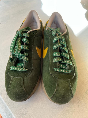 Imagen 2 de 7 de Zapatillas Nike Cortez Verdes Gamuza Us 7.5 Poco Uso
