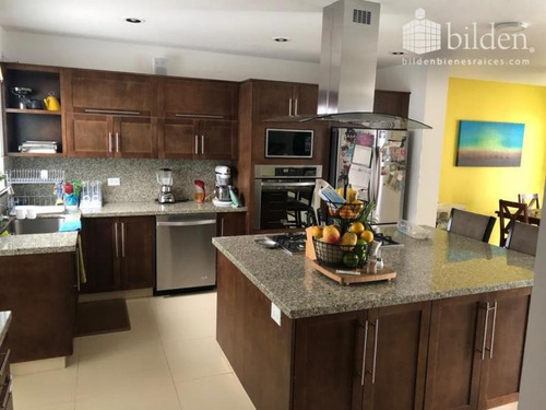 Imagen 2 de 12 de Casa Sola En Venta Fracc. Real De Privanzas