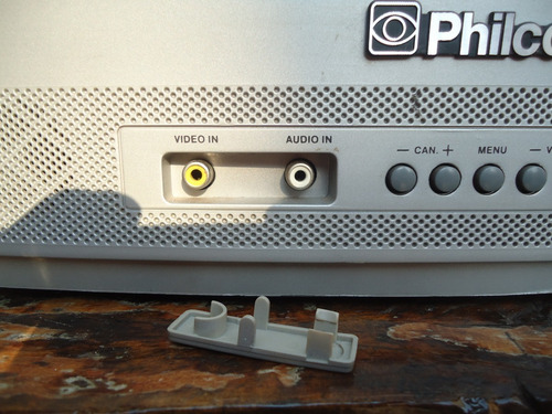 Tv Antiga Tudo Philco 14 Polegadas Colorida Sem Controle