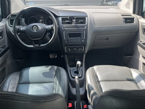 Volkswagen Fox 1.6 MSI HIGHLINE 16V FLEX 4P AUTOMATIZADO