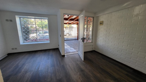 Imagen 4 de 19 de Casa En Pasaje Cerrado 4d Y 3b. Los Diáconos Pte Alto