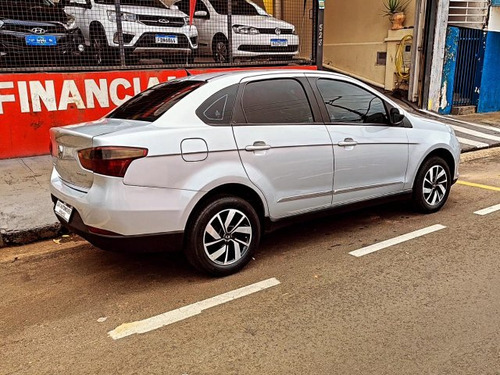 Fiat Grand Siena Grand Siena 1.6 MPI ESSENCE 16V FLEX 4P MANUAL