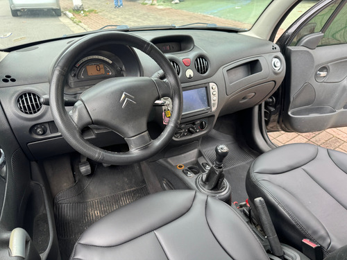Citroën C3 1.4 8v Exclusive Flex 5p