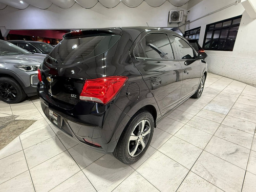 Chevrolet Onix 1.4 MPFI LTZ 8V FLEX 4P AUTOMÁTICO