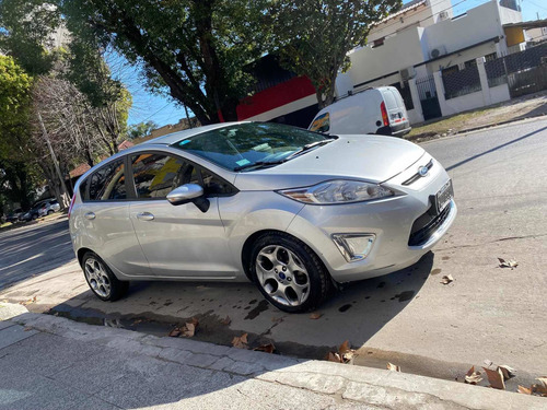 Imagen 4 de 18 de Ford Fiesta Kd Kinetic Titanium