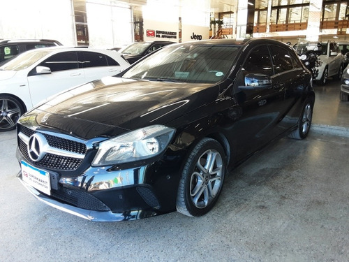 Imagen 4 de 21 de Mercedes-benz Clase A 2017 1.6 A200 Urban 156cv