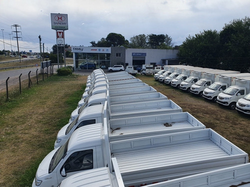 Imagen 14 de 15 de Hyundai H100 2023 2.5 Truck C/caja