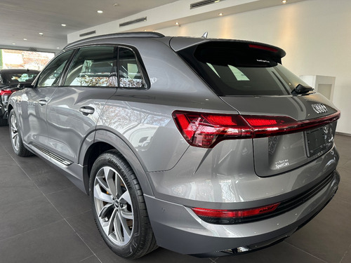 Nuevo Audi E-tron 55 Quattro 0km 2023 Stock En Q7 Q8 Sq5 Q5