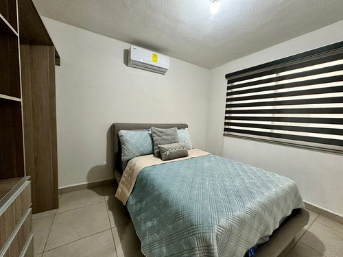 Departamento A Unos Pasos De La Playa En Zona Diamante