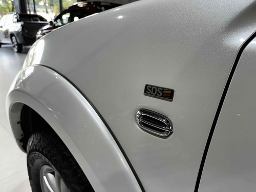 Mitsubishi L200 Triton 3.5 HPE 4X4 CD V6 24V FLEX 4P AUTOMÁTICO