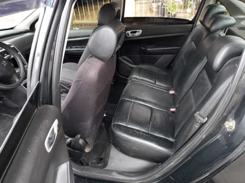 Imagem 9 de 10 de Peugeot 307 Sedan 2008 1.6 Presence Flex 4p
