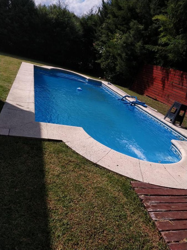 Casa En Venta En Club De Campo Los Rosales Canning