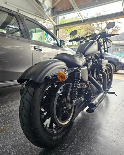 Harley Davidson 883 Iron 2018