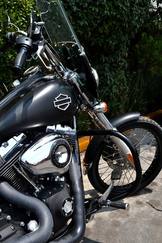 Imagen 1 de 15 de Espectacular Wide Glide Dyna 1584 Harley Con Extras 6 Vel.
