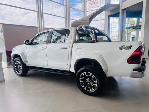 Toyota Hilux Pick-Up 2.8 Cd Srx 204Cv 4X4 At