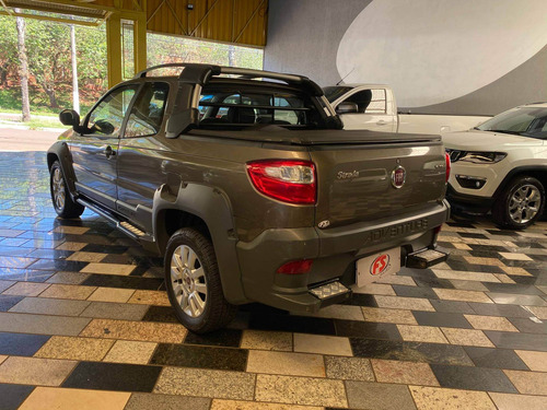 Fiat Strada 1.8 Mpi Adventure Cd 16v Flex 3p Manual