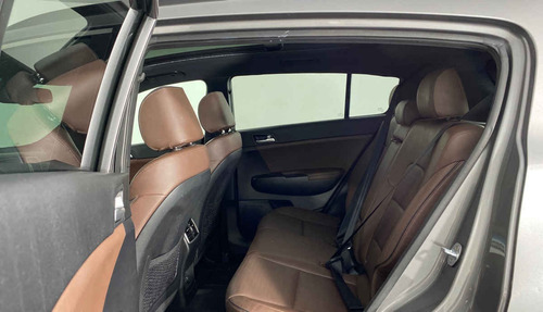 Imagen 10 de 15 de 121697 - Kia Sportage 2017 Con Garantía