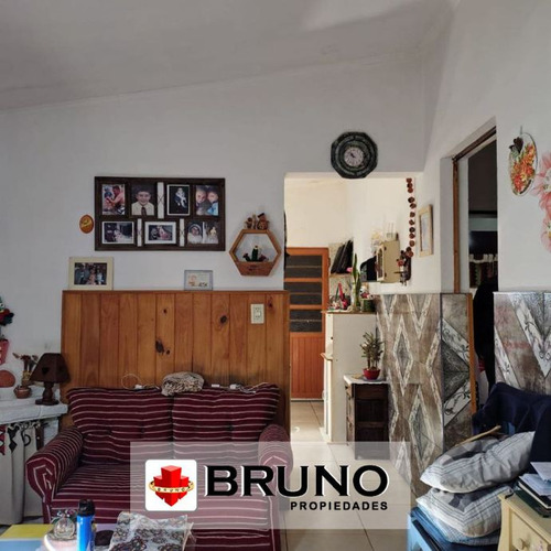 Casa En Venta En Agustin Ferrari