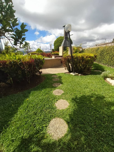 Imagen 4 de 12 de Venta Casa La Lagunita Country Club