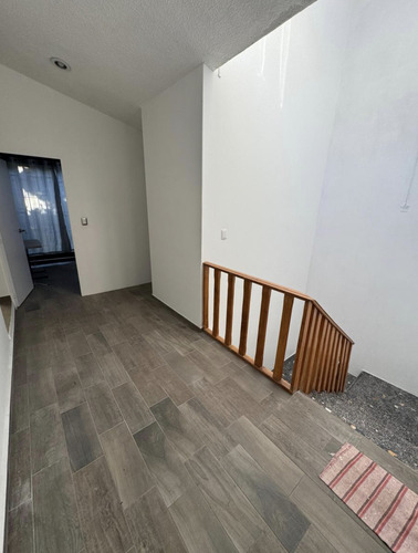 Se Renta Casa Amplia En Santa Rosa Xóchiac