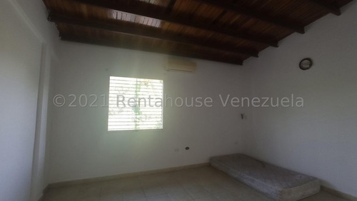 Imagen 16 de 30 de Se Alquila Casa En Cabudare Rah: 22-4566