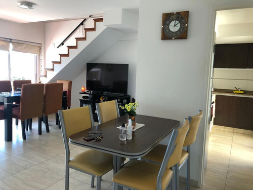 Imagen 2 de 23 de Dupléx 4 Ambientes En Venta