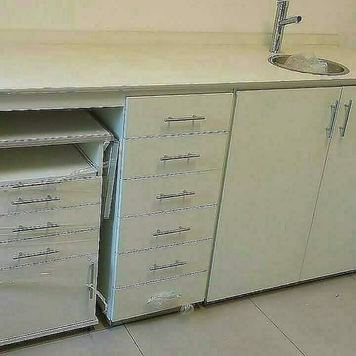 Mesa De Odontologia Y Centro De Estetica Funcional