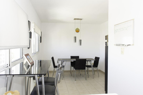 Imagen 9 de 30 de Departamento Dúplex De Dos Dormitorios - Rosario