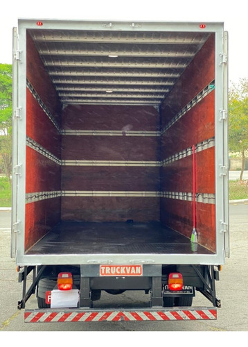 Imagem 13 de 14 de Ford Cargo 816 S 2019