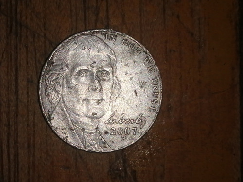 Es Una Moneda De Plata Estadounidense Del 2007 Five Cents