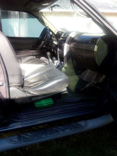 Imagen 3 de 5 de Nissan X-terra 2.8 Se 4x4 2007