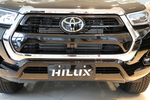 Toyota Hilux Pick-up 2.8 Cd Srx 204cv 4x4 At