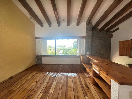 Lomas De Tecamachalco, Espectacular Residencia Estilo Cantábrico Precioso Jardín