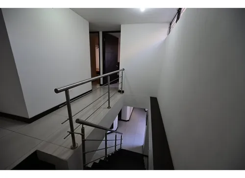 Venta De Apartamento De 153mts2 Centenario, Oeste De Cali, 9372.