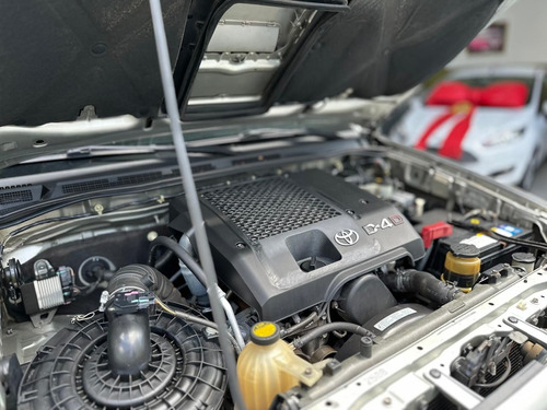 Toyota Hilux 3.0 SRV 4X2 CD 16V TURBO INTERCOOLER