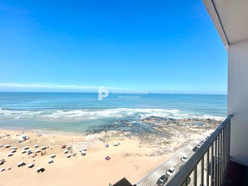 Venta En Península Frente Al Mar, Gran Vista 1 Dormitorio