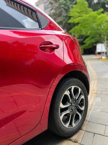 Mazda 2 1.5 Touring