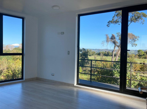 Arriendo Casa Moderna En Parcelación- Faldeos De Frutillar