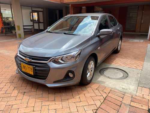 Chevrolet Onix 1.0t Automática