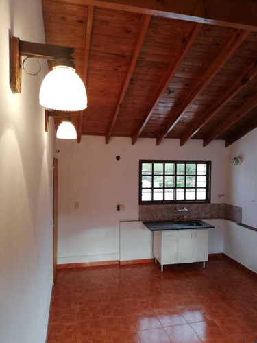 Imagen 3 de 12 de Venta De Monoambiente En Hurlingham A Metros De P. Oeste