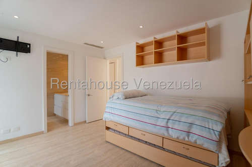 Casa En Alquiler, Prados Del Este #25-17775 - Marigreys Blanco -