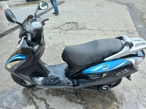 Honda invicta 2011 clearance