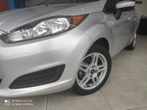 Imagen 13 de 14 de Ford Fiesta Se 2017
