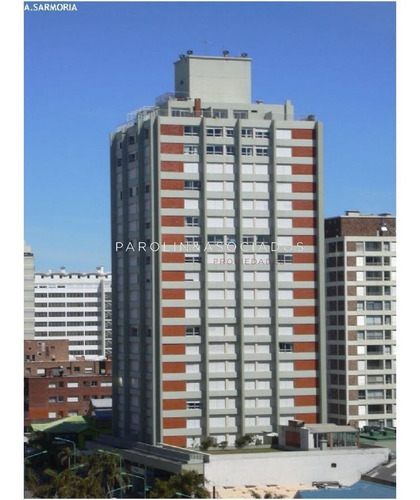 Imagen 12 de 16 de Apartamento En Peninsula, 3 Dormitorios *