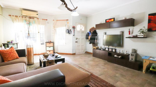 Imagen 4 de 28 de Duplex 5 Ambientes Venta - Carapachay