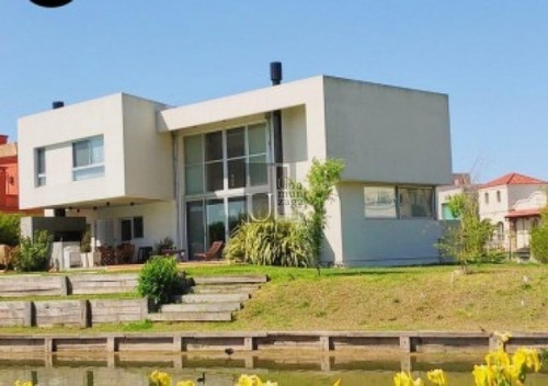 Imagen 2 de 6 de Nuevo Quilmes Excelente Casa Al Canal