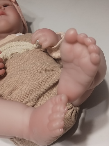 Muñeca Reborn Baby - Mecedora