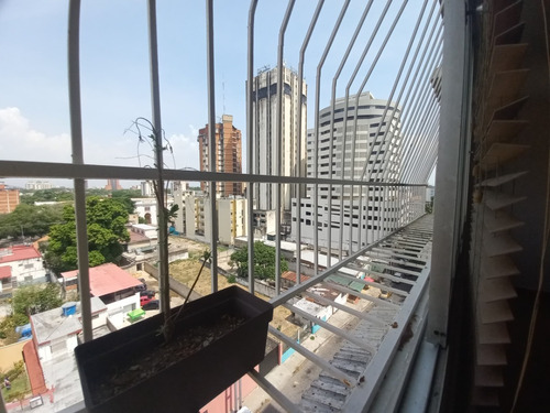 Apartamento En Maracay Excelente Ubicacion Zona Norte Calicanto 009jsc