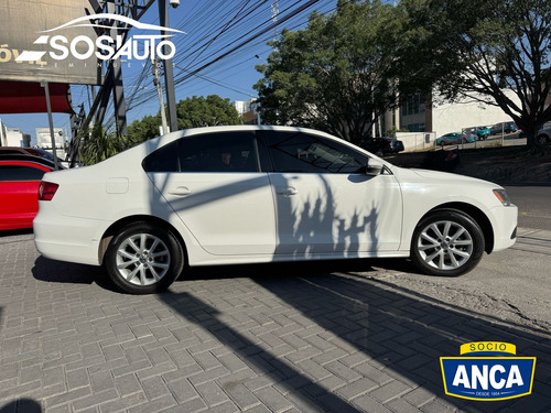 Volkswagen Jetta 2.0 T Diesel At