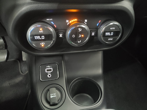 Fiat Toro TORO FREEDOM 1.8 16V FLEX AUT.